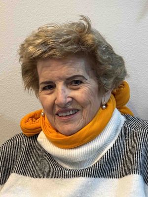 Lily, 88