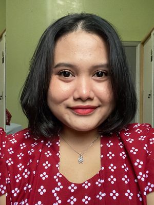 Anna, 29
