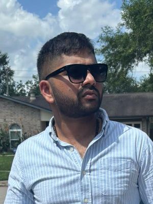 Shane, 24