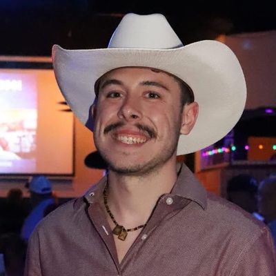 Gabe, 25