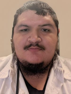 Emilio, 34