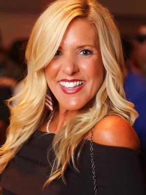 Karen, 51