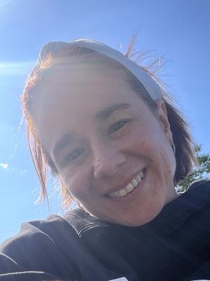 Maria, 42