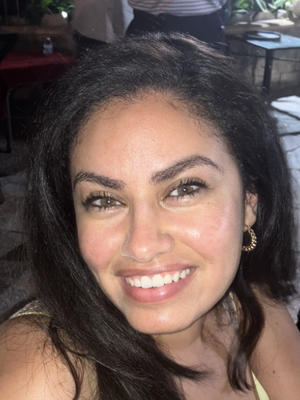 Nadine, 34