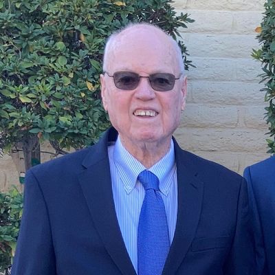 Bill, 90