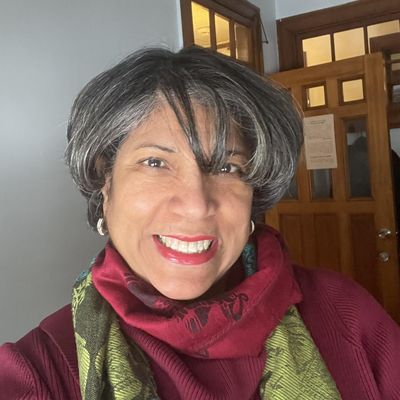 Maribel, 60