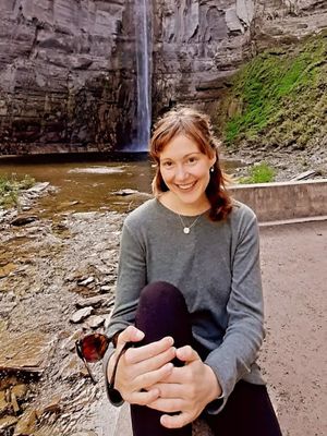 Ania, 37
