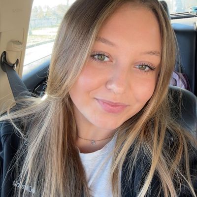 Anna, 20