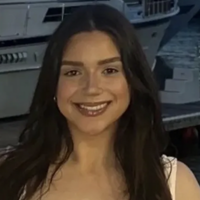 Claire, 30