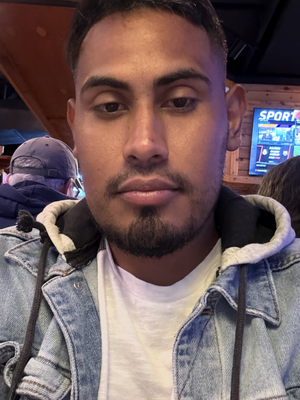 Jose, 29