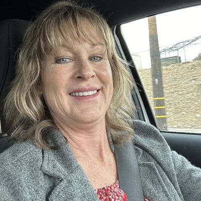 Holly, 58
