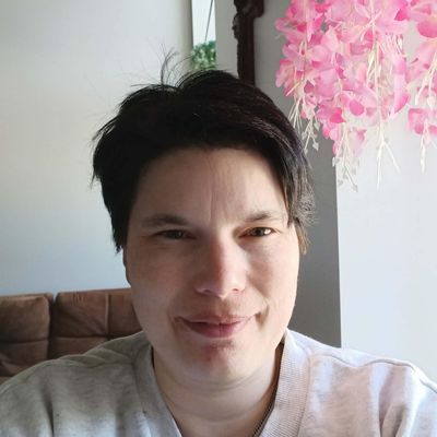 Noah Marie, 38
