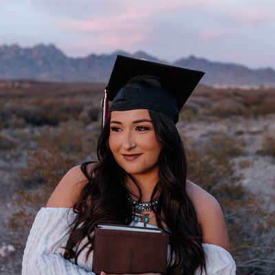 Anissa, 30