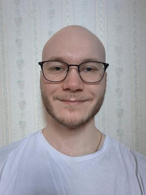 Dominic, 28