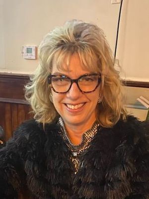 Julie, 69