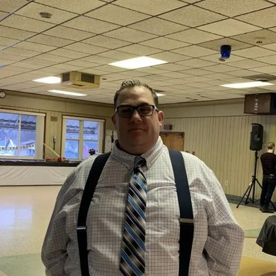 Scott, 40