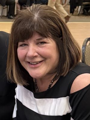 Maureen, 66