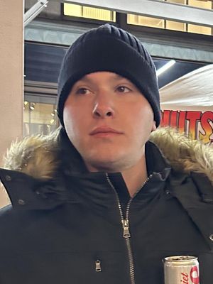 Robert, 26