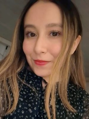 Gaby, 24