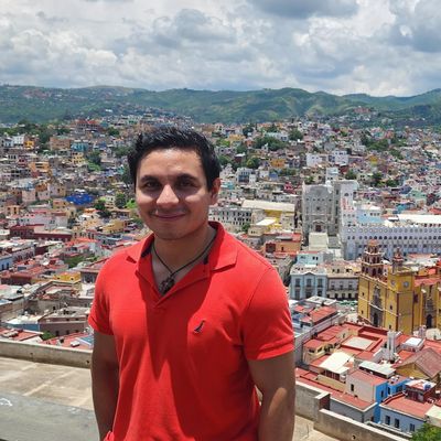 Mauricio, 28