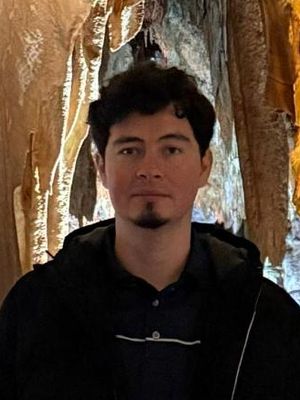 Sergio, 35