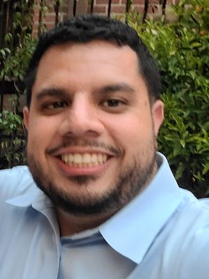 Dennis, 35