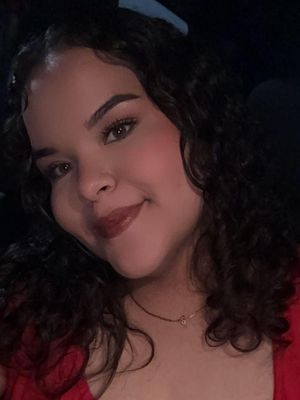 Paola, 25