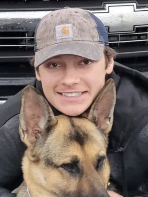 Max, 23