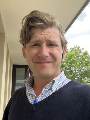 Martin, 39
