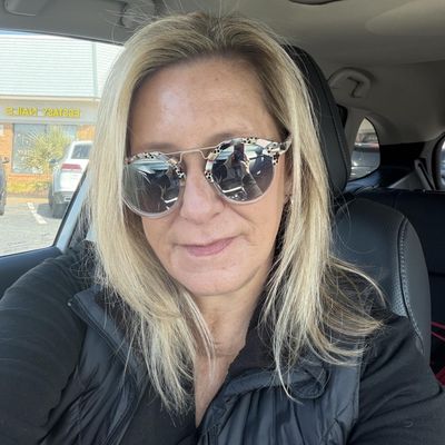 Suzie, 63
