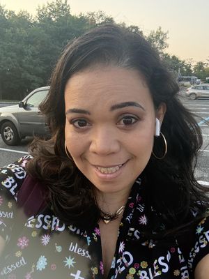 Elizabeth, 37