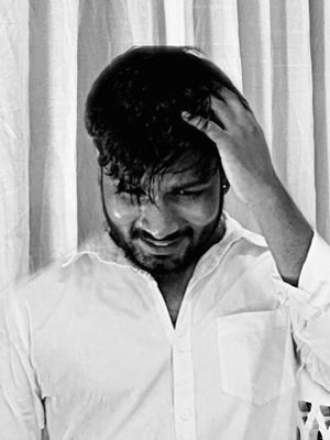 Amit, 20