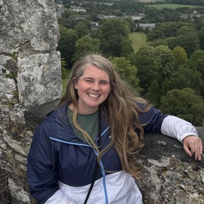 Tess, 33