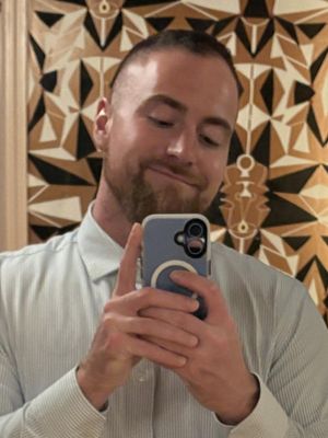 Clay, 29