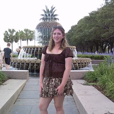 Melayna, 20