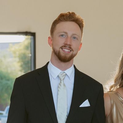 Chris, 23
