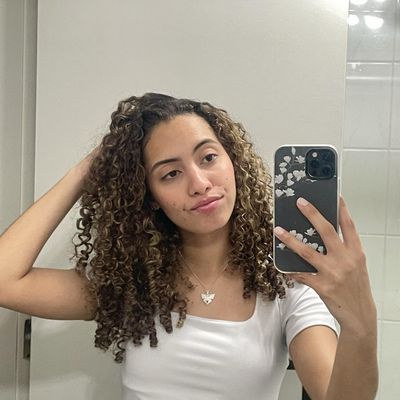 Beatriz, 18