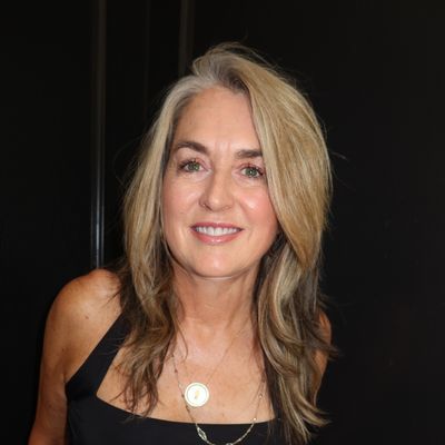 Molly, 65