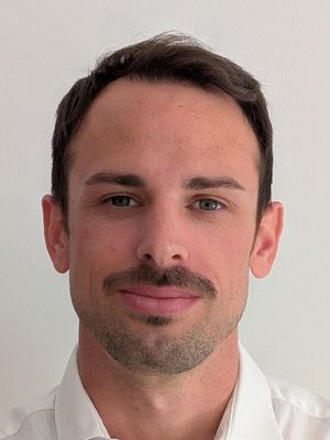 Quentin, 35