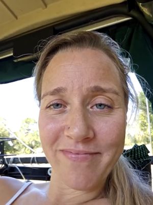 Silvia, 50