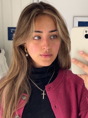 Rachel, 22