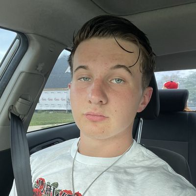 Noah, 22