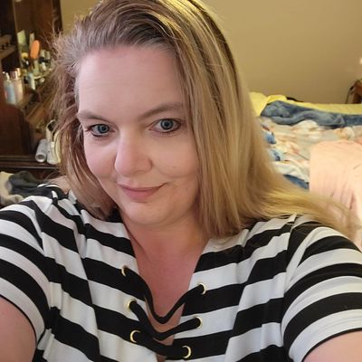 Jennifer, 54