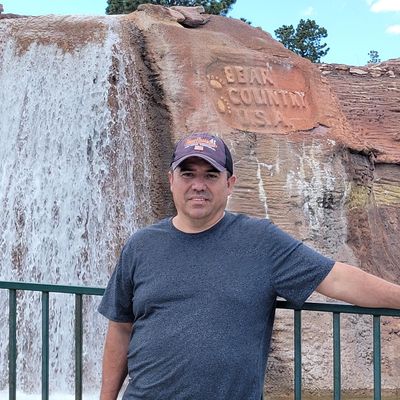 Francisco, 50