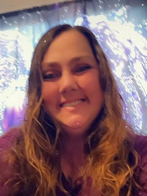 Julia, 50