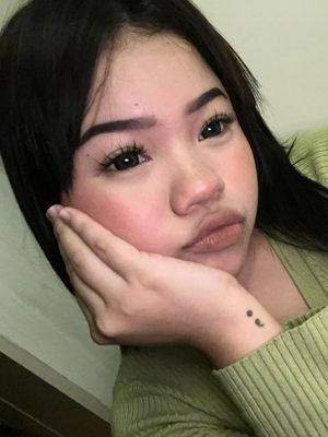 Akshakoleen, 21