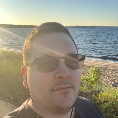 Jonathan, 38