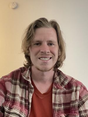 Robert, 31