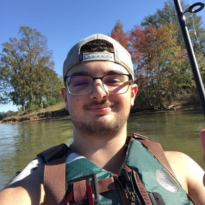 Ben, 25