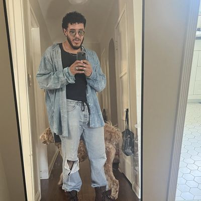 Ivan, 32